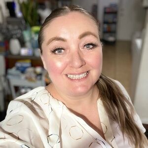 Meet your Posher, Coco